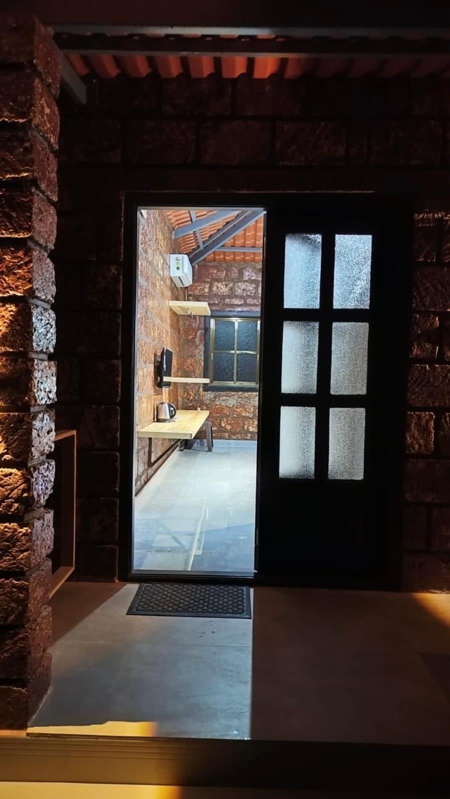 Saka Kadams Home Stay Guhāgar Esterno foto