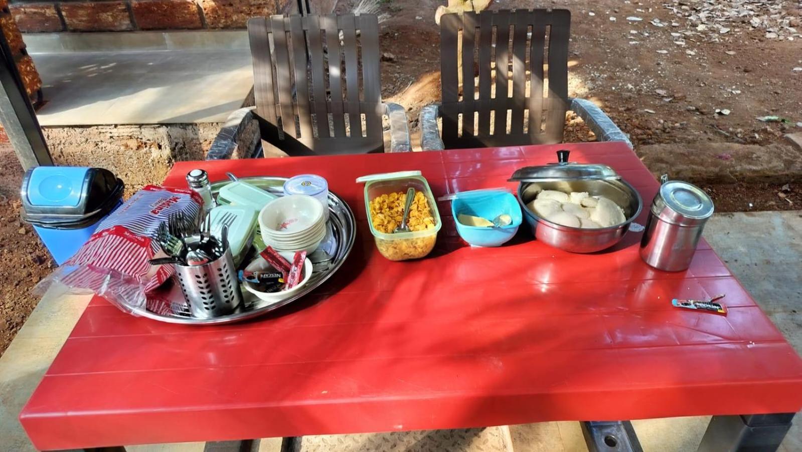 Saka Kadams Home Stay Guhāgar Esterno foto